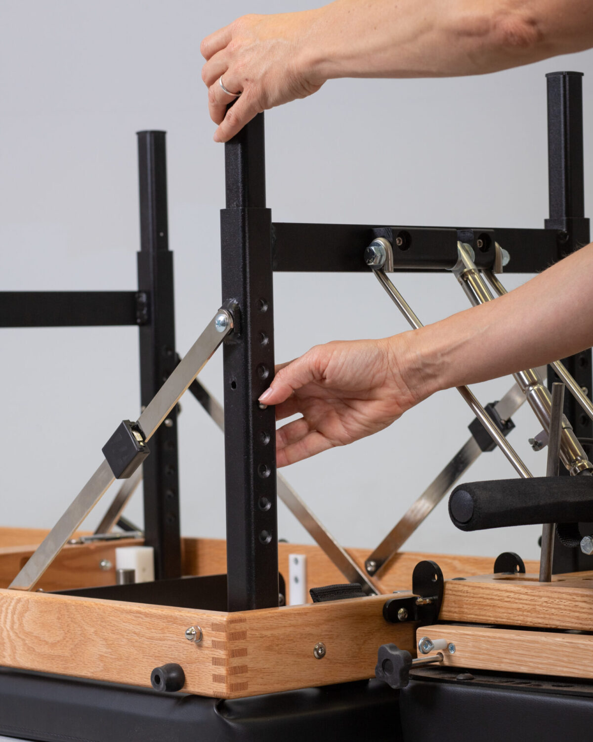 Tour® Portable Chiropractic Table - Thuli Tables