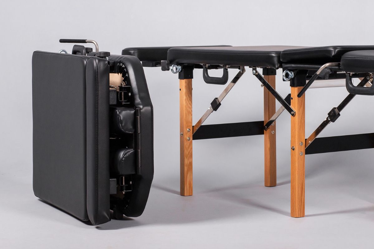 Thuli Sport Portable chiropractic table folded
