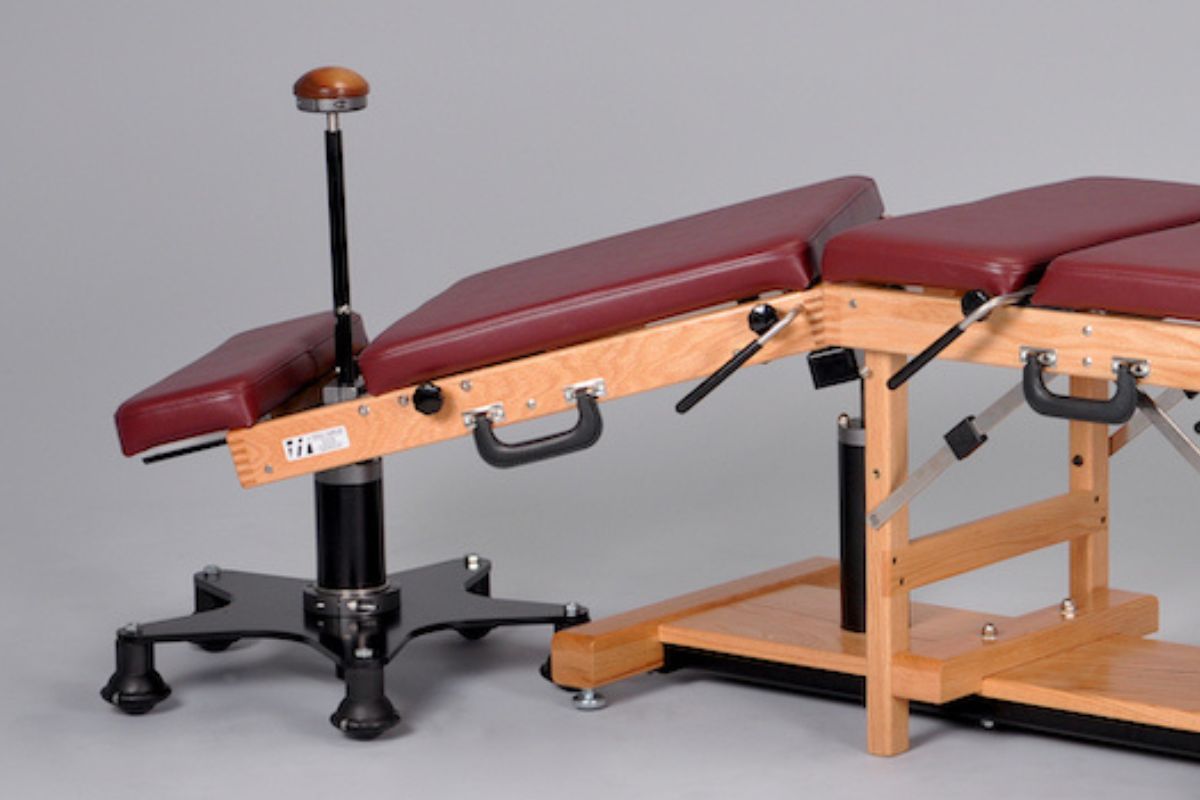 Tour Lateral Flexion Table Closeup Tour Lateral Flexion Table Closeup